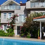Eser Apart Dalyan מלון דירות
